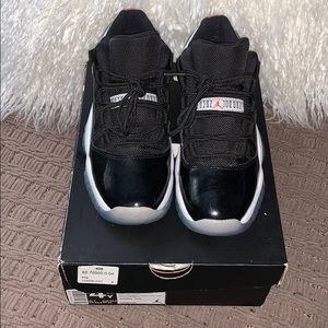 Air Jordan 11 Retro Low